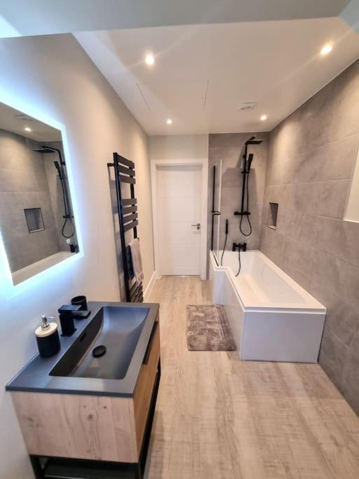 Brand New, Stunning Beachside House Seasalter Экстерьер фото